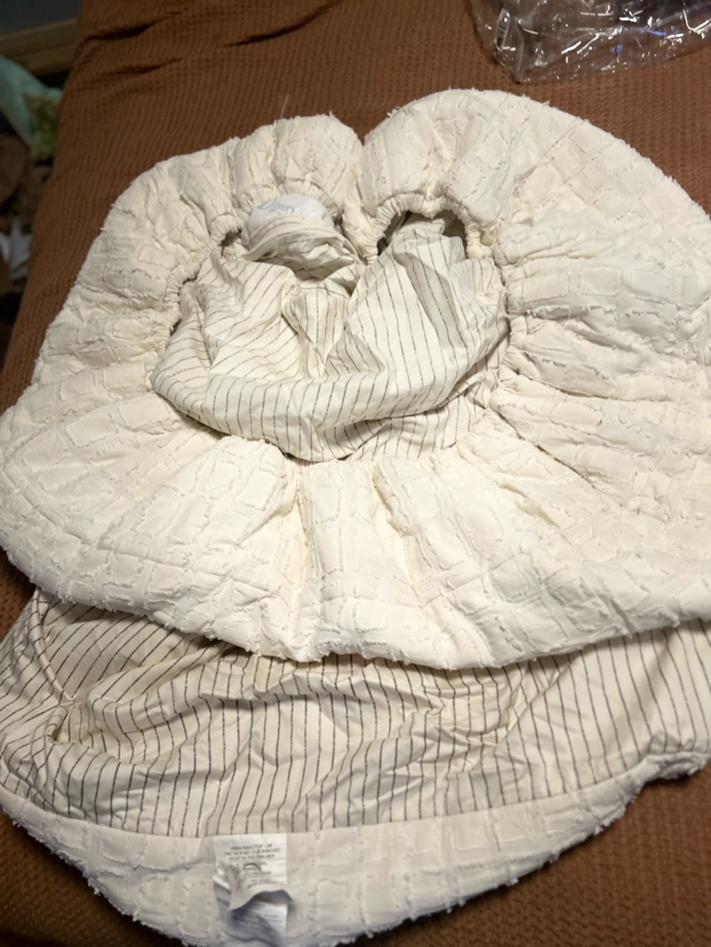 Beddy's LuxeLine Cream of the Crop Quilted Comforter - Cream - Picture 6 of 10